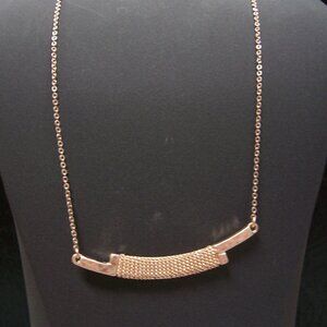 Rose Gold Chocker Necklase by: Canvas